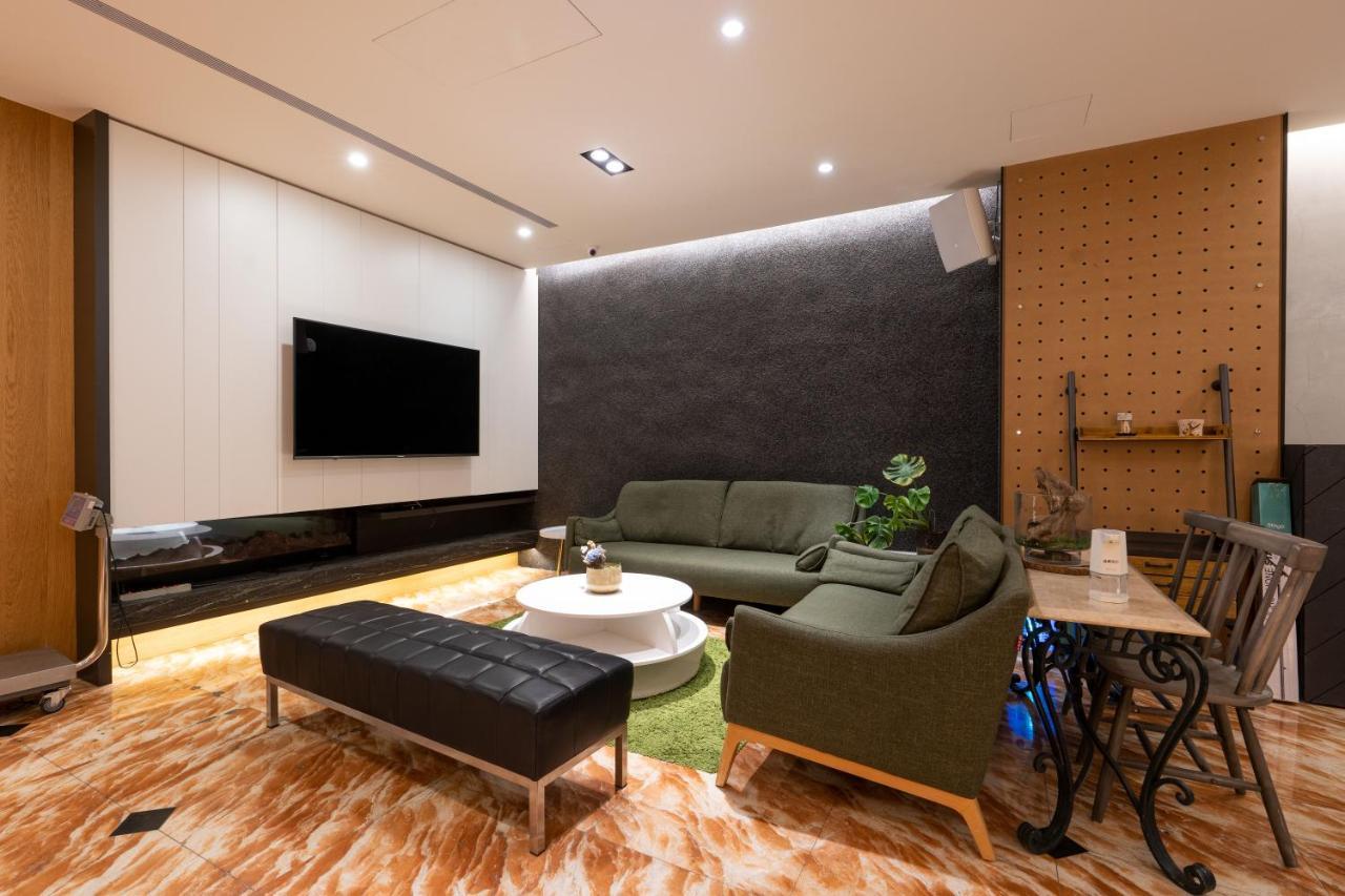 Hub Hotel Zhongli เถาหยวน ภายนอก รูปภาพ