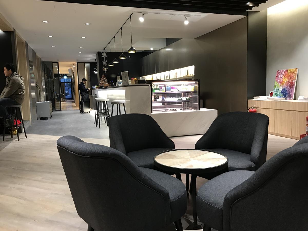Hub Hotel Zhongli เถาหยวน ภายนอก รูปภาพ